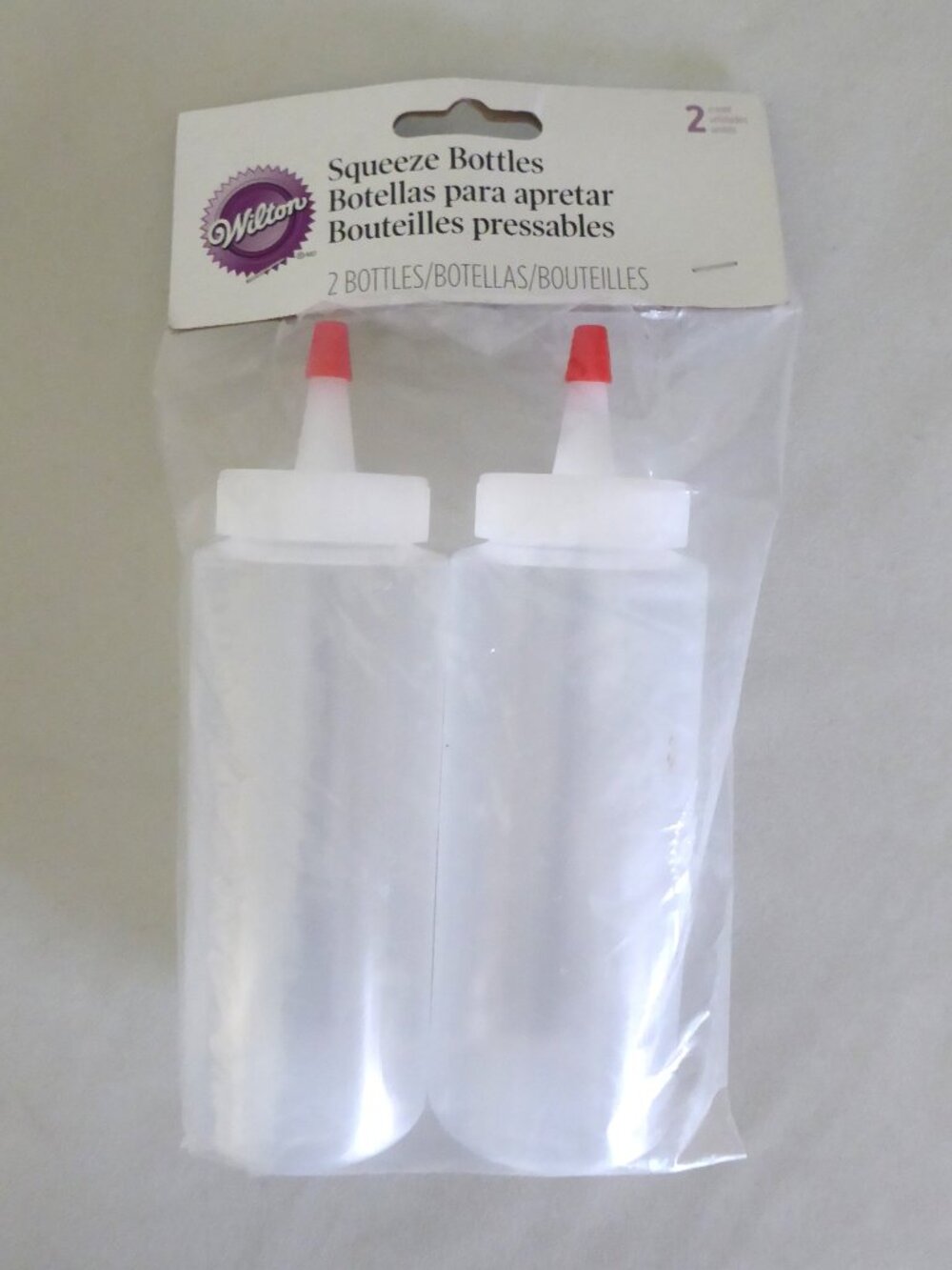 NEW 6 OZ. WILTON CANDY MAKING SQUEEZE BOTTLE CONDIMENT ICING DECORATING SET OF 2